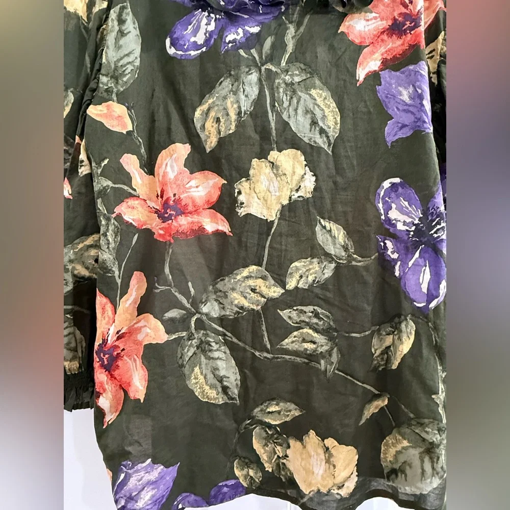 NWT Lauren Ralph Lauren dark green button down puff sleeve top w/ floral pattern - Picture 9 of 10